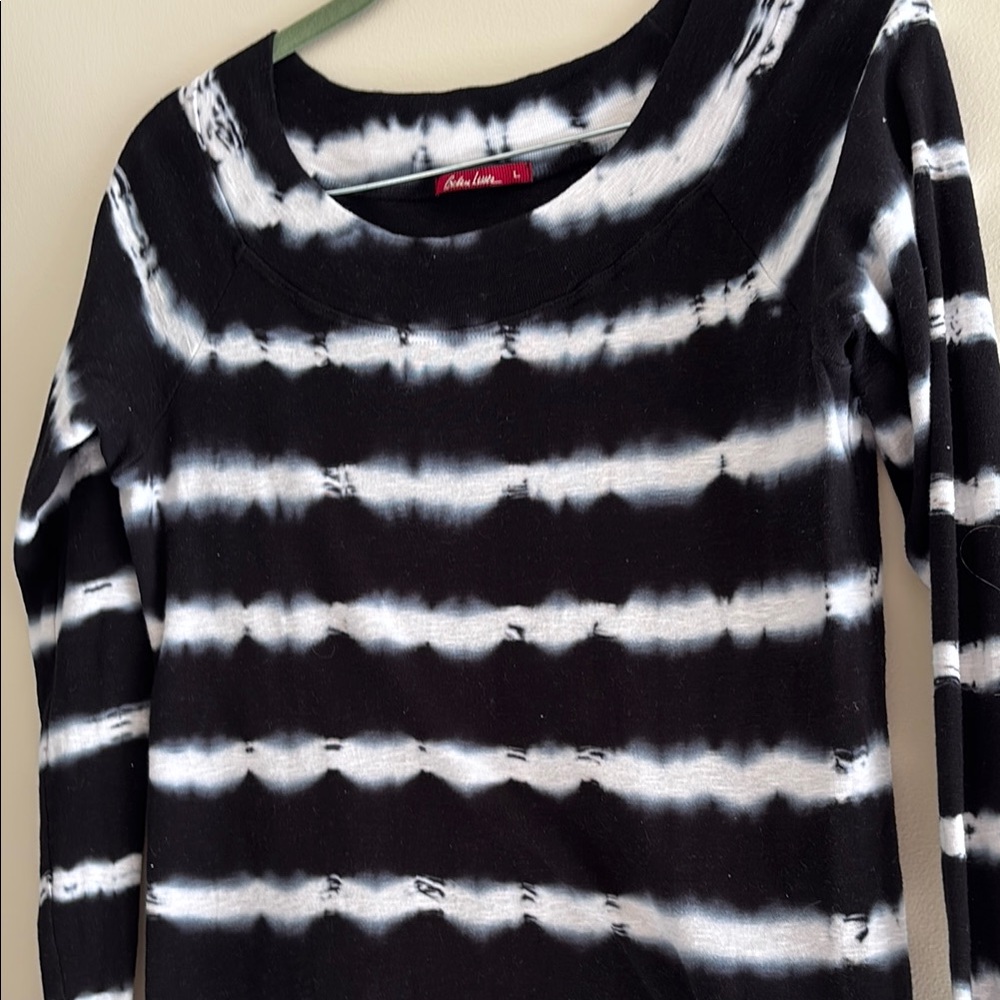Black and White Tie-Dye Top
